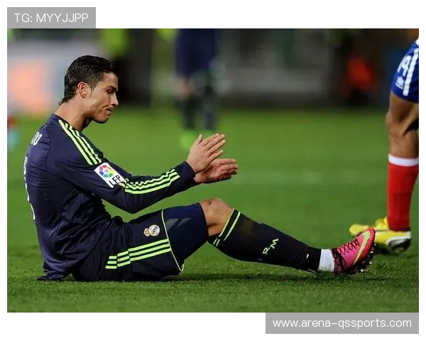 足球500球星全景盘点聚焦绿茵巨星风采与传奇时刻